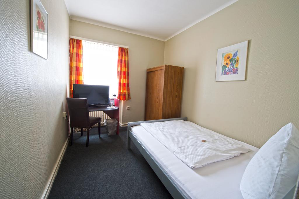 Hotel Continental Saarbrücken Værelse billede