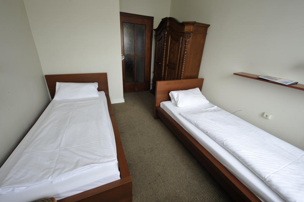 Hotel Continental Saarbrücken Værelse billede